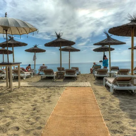 Beachside 2bed/2bath With Large Patio And Pool Апартаменты Марбелья