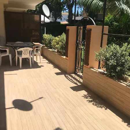 Beachside 2bed/2bath With Large Patio And Pool